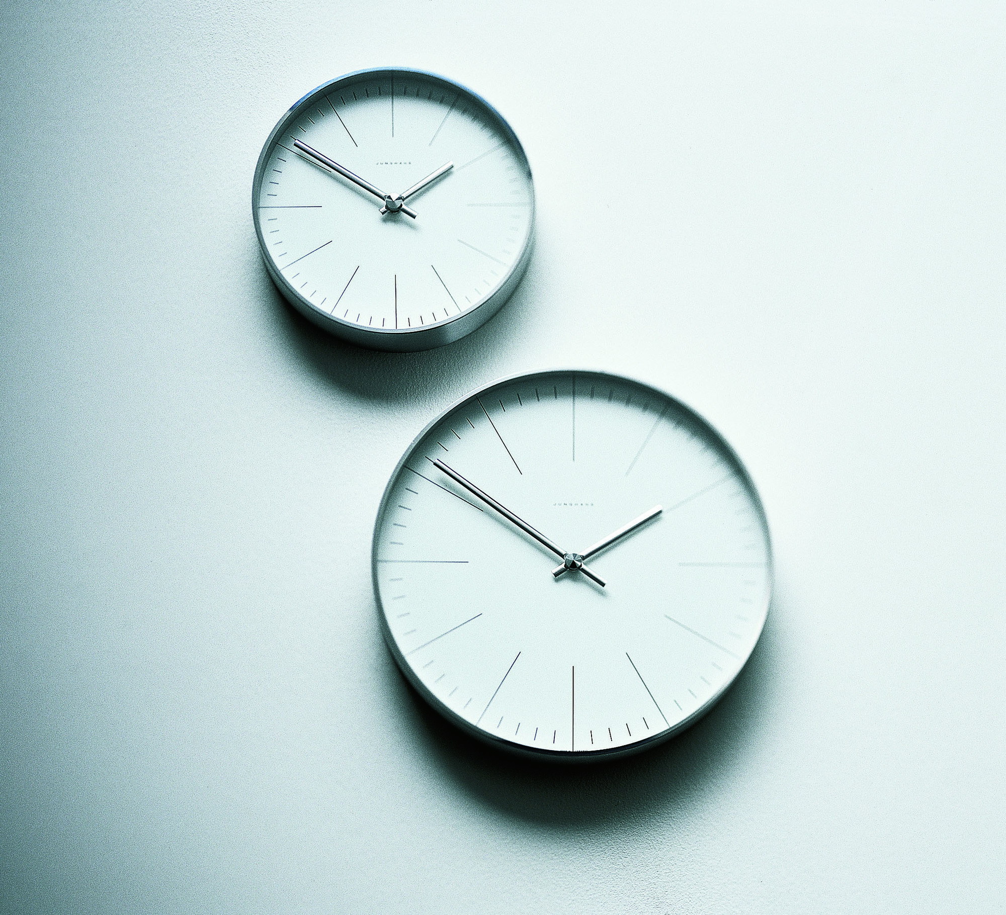 Klein More wall clock small Max Bill lines Lines KLEIN MORE 10757